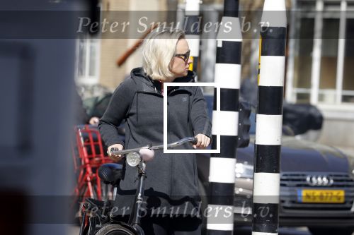 Amsterdam 23 april 2018
Eva Jinek ( zwanger ) gaat met de fiets sporten.