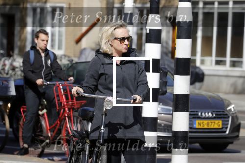 Amsterdam 23 april 2018
Eva Jinek ( zwanger ) gaat met de fiets sporten.