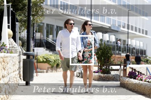 ibiza 29 april 2018
Ferri Somogyi heeft zijn zwangere vriendin Noelle ten huwelijk gevraagd op ibiza. she said YES