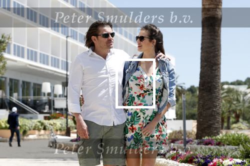 ibiza 29 april 2018
Ferri Somogyi heeft zijn zwangere vriendin Noelle ten huwelijk gevraagd op ibiza. she said YES