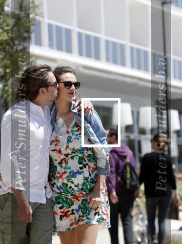 ibiza 29 april 2018
Ferri Somogyi heeft zijn zwangere vriendin Noelle ten huwelijk gevraagd op ibiza. she said YES