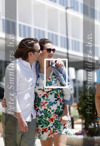ibiza 29 april 2018
Ferri Somogyi heeft zijn zwangere vriendin Noelle ten huwelijk gevraagd op ibiza. she said YES