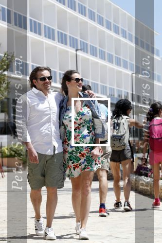 ibiza 29 april 2018
Ferri Somogyi heeft zijn zwangere vriendin Noelle ten huwelijk gevraagd op ibiza. she said YES