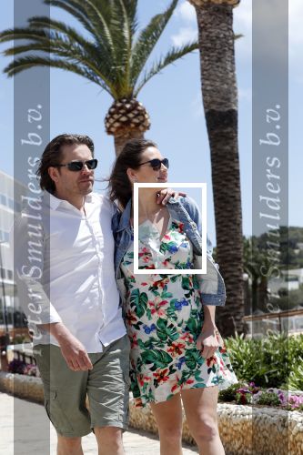 ibiza 29 april 2018
Ferri Somogyi heeft zijn zwangere vriendin Noelle ten huwelijk gevraagd op ibiza. she said YES
