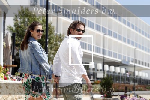 ibiza 29 april 2018
Ferri Somogyi heeft zijn zwangere vriendin Noelle ten huwelijk gevraagd op ibiza. she said YES
