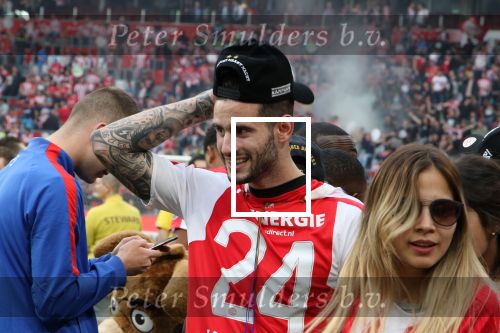 Eindhoven, 15 April 2018
PSV-AJAX, eindstand 3-0 en Landskampioen Seizoen 2017-2018
Gaston Pereiro