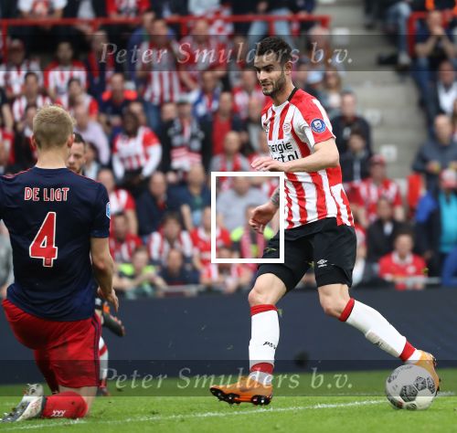 Eindhoven, 15 April 2018
PSV-AJAX, eindstand 3-0 en Landskampioen Seizoen 2017-2018
Gaston Pereiro