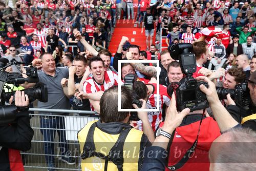 Eindhoven, 15 April 2018
PSV-AJAX, eindstand 3-0 en Landskampioen Seizoen 2017-2018
Gaston Pereiro scoort 1-0