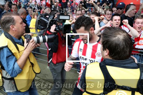 Eindhoven, 15 April 2018
PSV-AJAX, eindstand 3-0 en Landskampioen Seizoen 2017-2018
Gaston Pereiro scoort 1-0