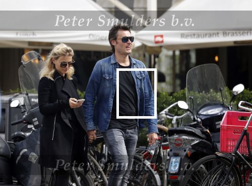 Amsterdam 10 april 2018
Gigi ravelli met haar man Roger Hodenius in Amsterdam zuid.