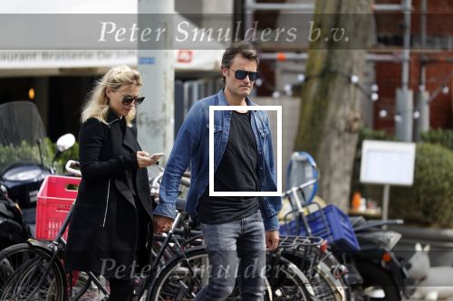 Amsterdam 10 april 2018
Gigi ravelli met haar man Roger Hodenius in Amsterdam zuid.