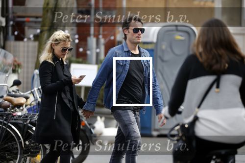 Amsterdam 10 april 2018
Gigi ravelli met haar man Roger Hodenius in Amsterdam zuid.