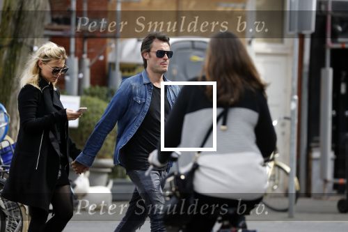 Amsterdam 10 april 2018
Gigi ravelli met haar man Roger Hodenius in Amsterdam zuid.