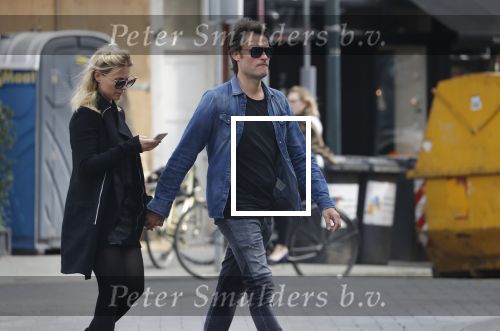 Amsterdam 10 april 2018
Gigi ravelli met haar man Roger Hodenius in Amsterdam zuid.