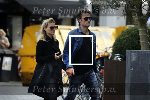 Amsterdam 10 april 2018
Gigi ravelli met haar man Roger Hodenius in Amsterdam zuid.