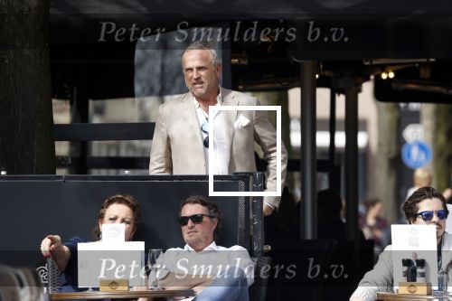 Amsterdam 8 april 2018
Gordon bij zijn koffieshop Blushing