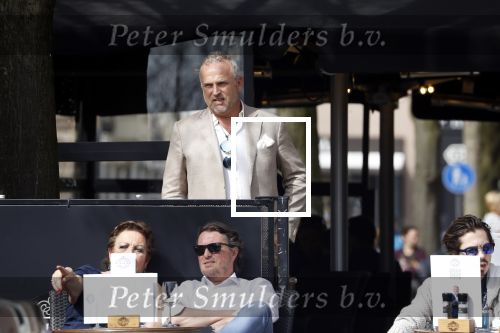 Amsterdam 8 april 2018
Gordon bij zijn koffieshop Blushing