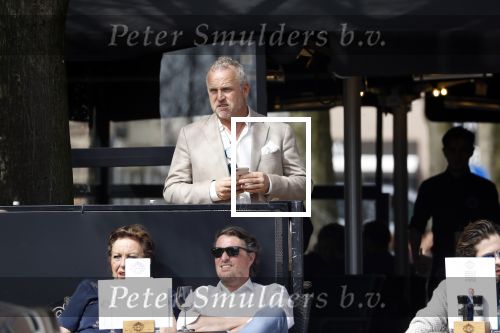 Amsterdam 8 april 2018
Gordon bij zijn koffieshop Blushing