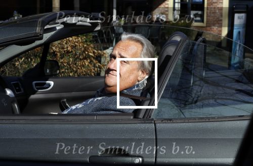 Laren 16 april 2018
Han Peekel in zijn cabrio in Laren