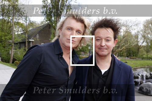 Amsterdam 25 september 2018
Presentatie lâ€™Homo van het blad Linda in Hotel Arena. Linda de Mol reikt het eerste exemplaar uit aan Erwin Olaf Hans v Manen en Hans Klok . Hans Klok en Rop Verheijen