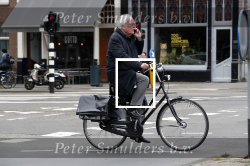 Amsterdam 10 april 2018
Henk Spaan bellend op de fiets in Amsterdam