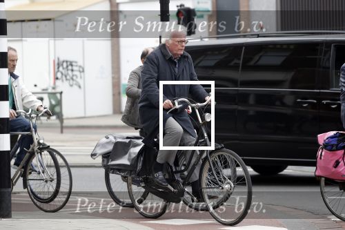 Amsterdam 10 april 2018
Henk Spaan bellend op de fiets in Amsterdam