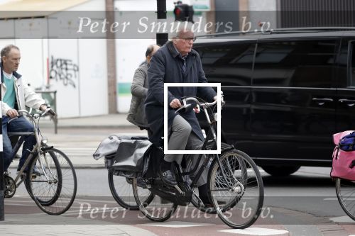 Amsterdam 10 april 2018
Henk Spaan bellend op de fiets in Amsterdam