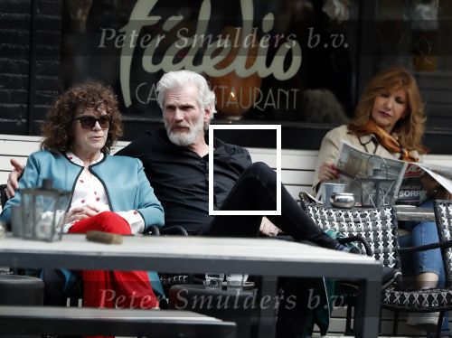 Amsterdam 11 april 2018
Henriette Tol met partner Rob Snoek op terras