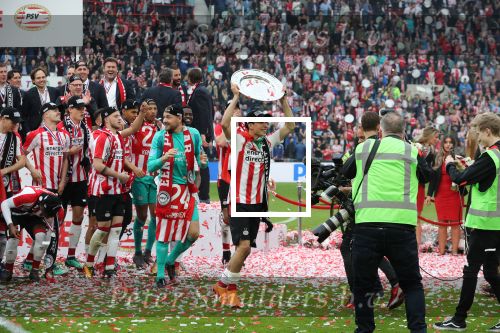 Eindhoven, 15 April 2018
PSV-AJAX, eindstand 3-0 en Landskampioen Seizoen 2017-2018
Hirving Lozano