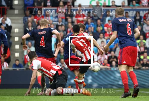 Eindhoven, 15 April 2018
PSV-AJAX, eindstand 3-0 en Landskampioen Seizoen 2017-2018
Hirving Lozano