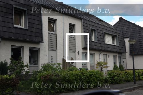 Apeldoorn, 2 Mei 2018 
Huis ouders en moeder zanger Waylon