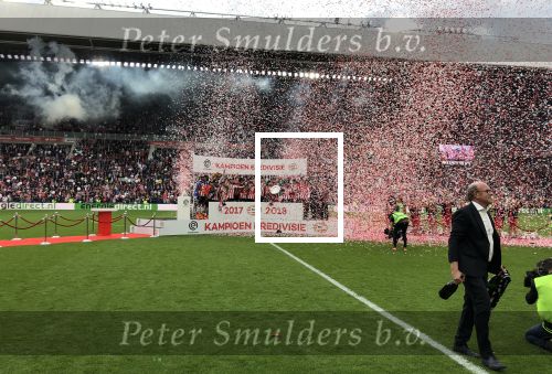 Eindhoven, 15 April 2018
PSV-AJAX, eindstand 3-0 en Landskampioen Seizoen 2017-2018
Aankomst bus AJA aankomst bus PSV