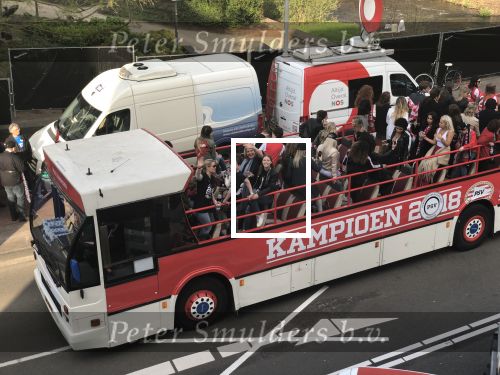 Eindhoven, 16 April 2018
PSV-AJAX, eindstand 3-0 en Landskampioen Seizoen 2017-2018
Huldiging op het gemeentehuis Eindhoven