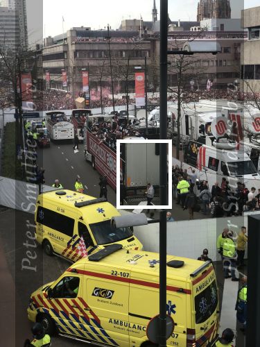 Eindhoven, 16 April 2018
PSV-AJAX, eindstand 3-0 en Landskampioen Seizoen 2017-2018
Huldiging op het gemeentehuis Eindhoven