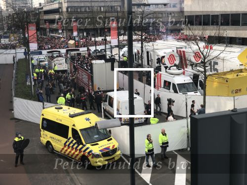 Eindhoven, 16 April 2018
PSV-AJAX, eindstand 3-0 en Landskampioen Seizoen 2017-2018
Huldiging op het gemeentehuis Eindhoven