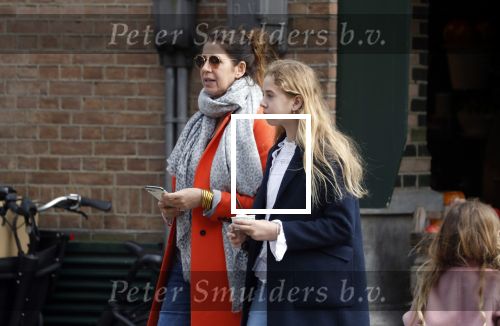 Amsterdam 14 april 2018 
Isa Hoes en haar dochter Vlinder eten ijsje