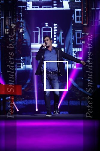 Amsterdam 14 april 2018
Heel holland zingt Hazes in het ziggo dome met oa Andre Hazes Jr Jeroen v d Boom Xander de Buisonje Roxeanne Hazes (zwanger) Peter Beense Trijntje Oosterhuis Danny de Munk Silver Metz en Barry Hay.