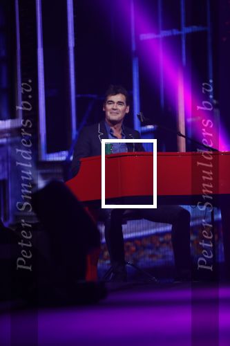 Amsterdam 14 april 2018
Heel holland zingt Hazes in het ziggo dome met oa Andre Hazes Jr Jeroen v d Boom Xander de Buisonje Roxeanne Hazes (zwanger) Peter Beense Trijntje Oosterhuis Danny de Munk Silver Metz en Barry Hay.