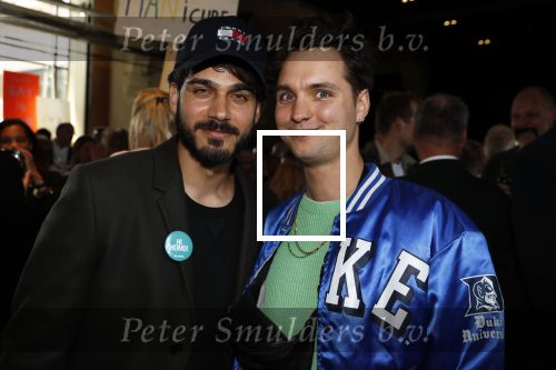 Amsterdam 25 september 2018
Presentatie lâ€™Homo van het blad Linda in Hotel Arena. Linda de Mol reikt het eerste exemplaar uit aan Erwin Olaf Hans v Manen en Hans Klok . Kay Nambiar en Jelte Steven Tuinstra (Jett Rebel)