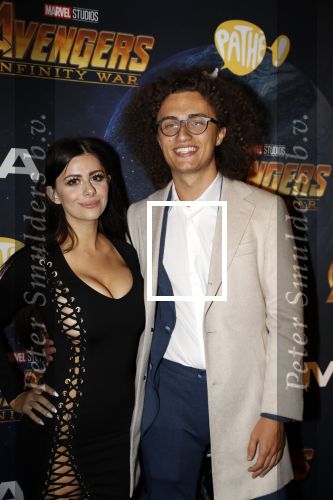 Amsterdam 24 april 2018
Premiere Avengers in pathe Arena. Jordi van den Bussche (kwebbelkop) met zijn vriendin Azzyland