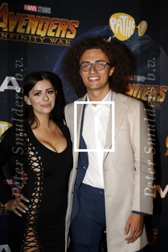 Amsterdam 24 april 2018
Premiere Avengers in pathe Arena. Jordi van den Bussche (kwebbelkop) met zijn vriendin Azzyland