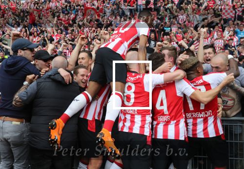 Eindhoven, 15 April 2018
PSV-AJAX, eindstand 3-0 en Landskampioen Seizoen 2017-2018
Joshua Brenet