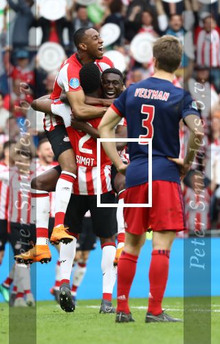 Eindhoven, 15 April 2018
PSV-AJAX, eindstand 3-0 en Landskampioen Seizoen 2017-2018
Joshua Brenet
