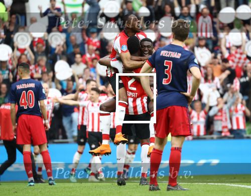 Eindhoven, 15 April 2018
PSV-AJAX, eindstand 3-0 en Landskampioen Seizoen 2017-2018
Joshua Brenet