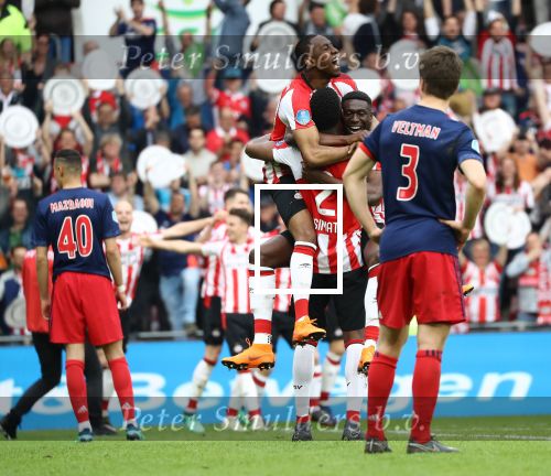 Eindhoven, 15 April 2018
PSV-AJAX, eindstand 3-0 en Landskampioen Seizoen 2017-2018
Joshua Brenet