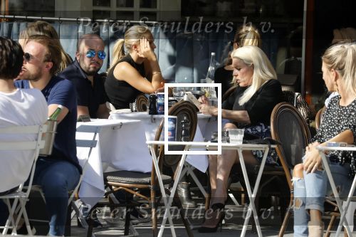 Amsterdam 18 april 2018
Judith osborn met (een) vriend op etrras bij George.
