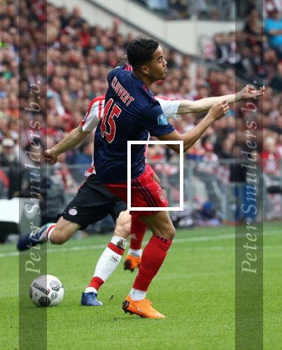 Eindhoven, 15 April 2018
PSV-AJAX, eindstand 3-0 en Landskampioen Seizoen 2017-2018
Justin Kluivert