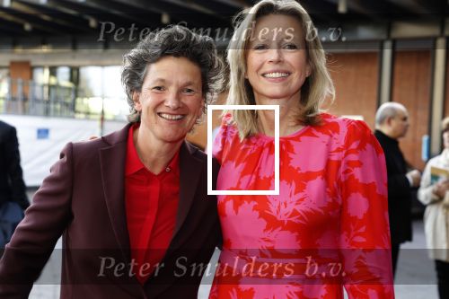 Amsterdam 18 april 2018
 Koning Willem-Alexander en koningin Maxima wonen de premiere bij van Gurre-Lieder in de Nationale Opera & Ballet in de stopera. Kajsa Ollongren met partner Irene v d Brekel