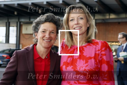 Amsterdam 18 april 2018
 Koning Willem-Alexander en koningin Maxima wonen de premiere bij van Gurre-Lieder in de Nationale Opera & Ballet in de stopera. Kajsa Ollongren met partner Irene v d Brekel