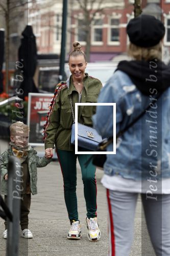 Amsterdam 11 april 2018
Kelly Loef met zoontje